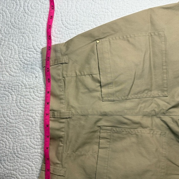 H&M Tan Safari Bermuda Shorts with Versatile Design Medium - Picture 2 of 9